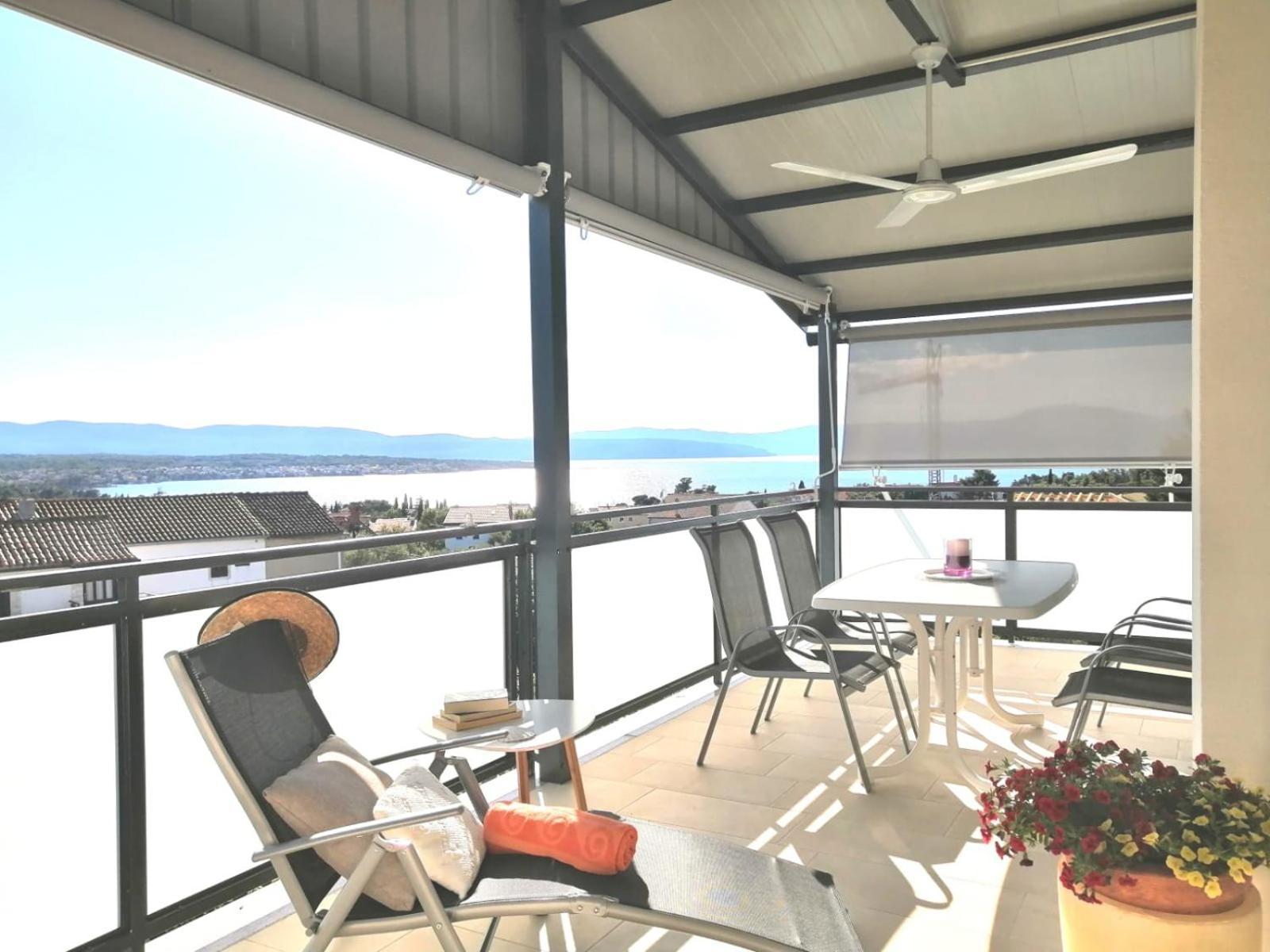 Lovely Sea View House 2 In Malinska Island Krk Buitenkant foto
